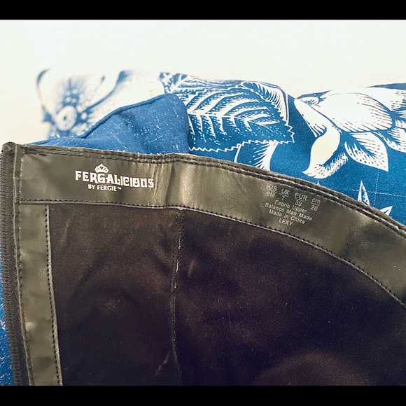 Fergalicious Boots - Picture 4 of 4